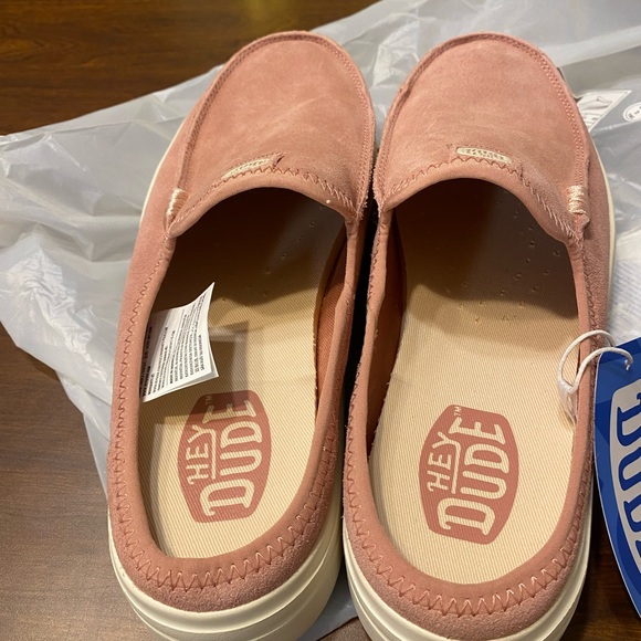 Hey Dude Austin Lift Classic slip on woman’s size 9 - Picture 4 of 8